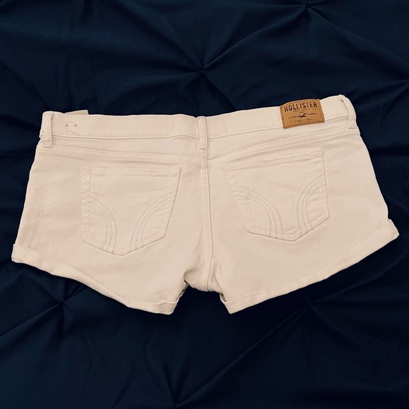 Denim Hollister Shorts - Picture 3 of 3